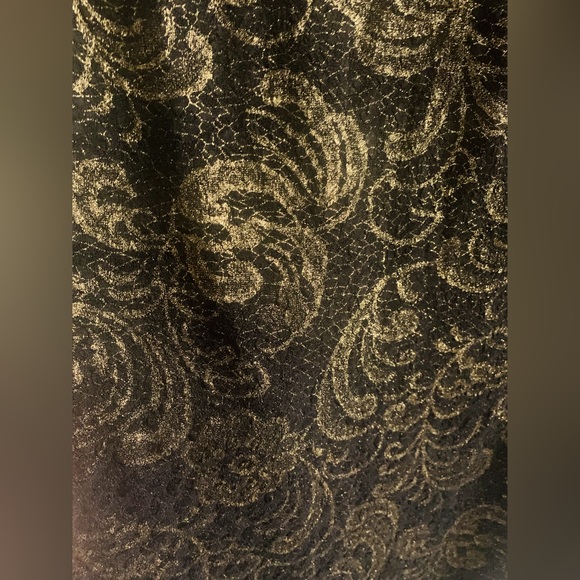 ⭐️🖤 Badgley Mischka Black Gold Long Sleeve Elegant Cocktail Dress-NEOT⭐️⭐️ - Picture 3 of 6